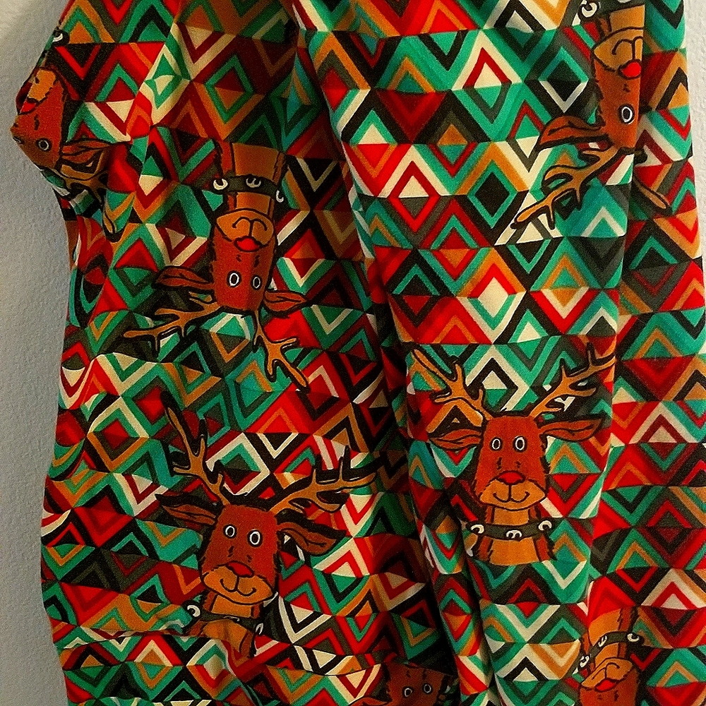 TC 2 Lularoe Holiday leggings
